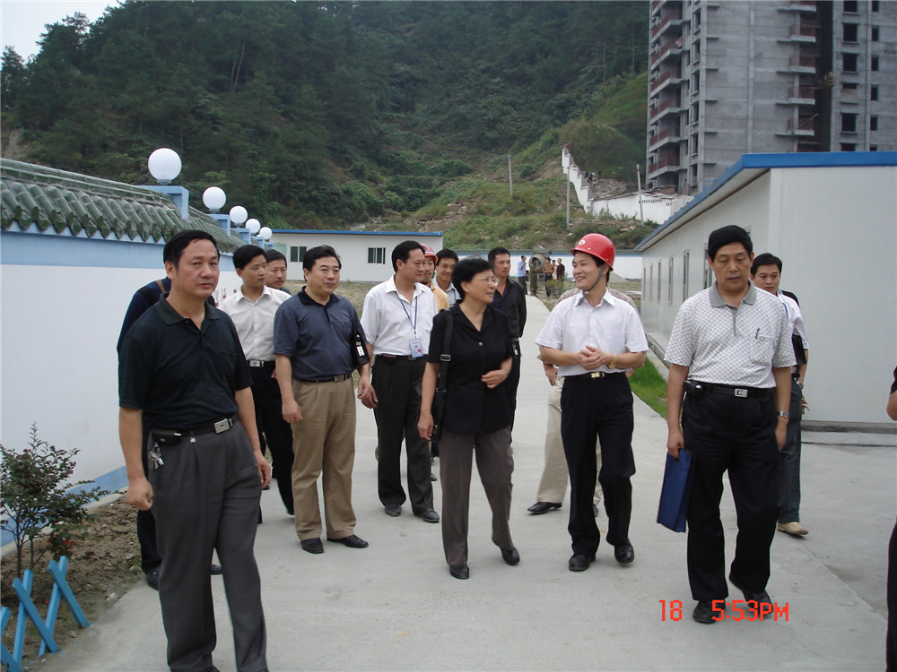 16湖北省建设厅副厅长武孟灵视察视察57365z线路检测中心集团十堰市游泳馆项目部